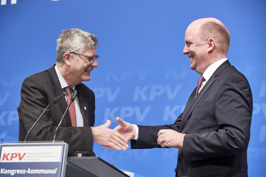 Herzlichen Glückwunsch Uwe Becker